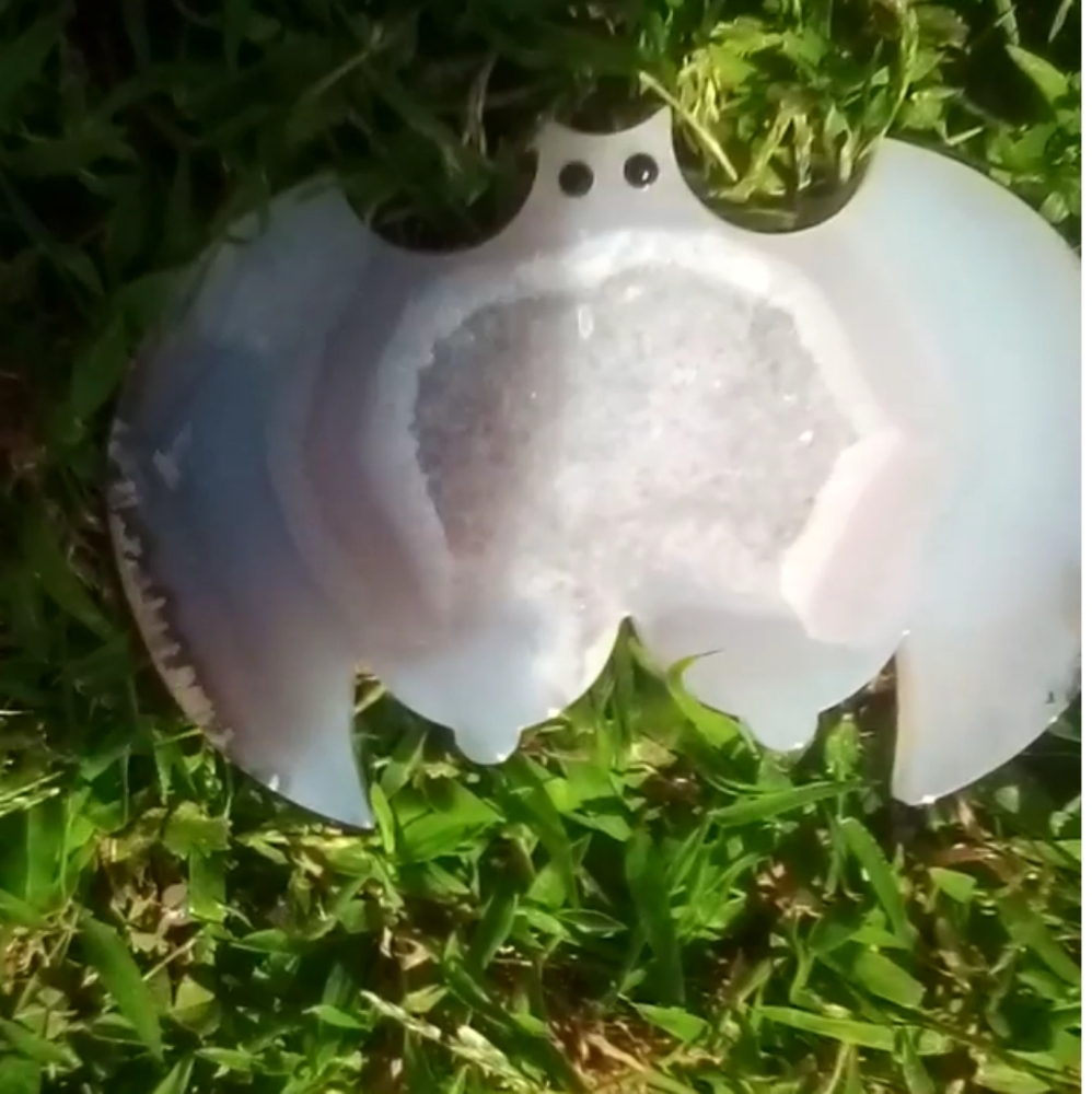 Druzzy Agate 🦇 Bat carving - Picture 2 of 3